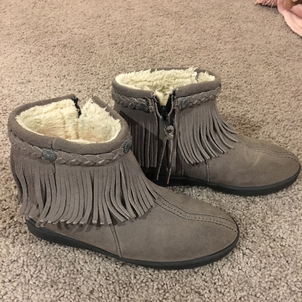 Grey Minnetonkas